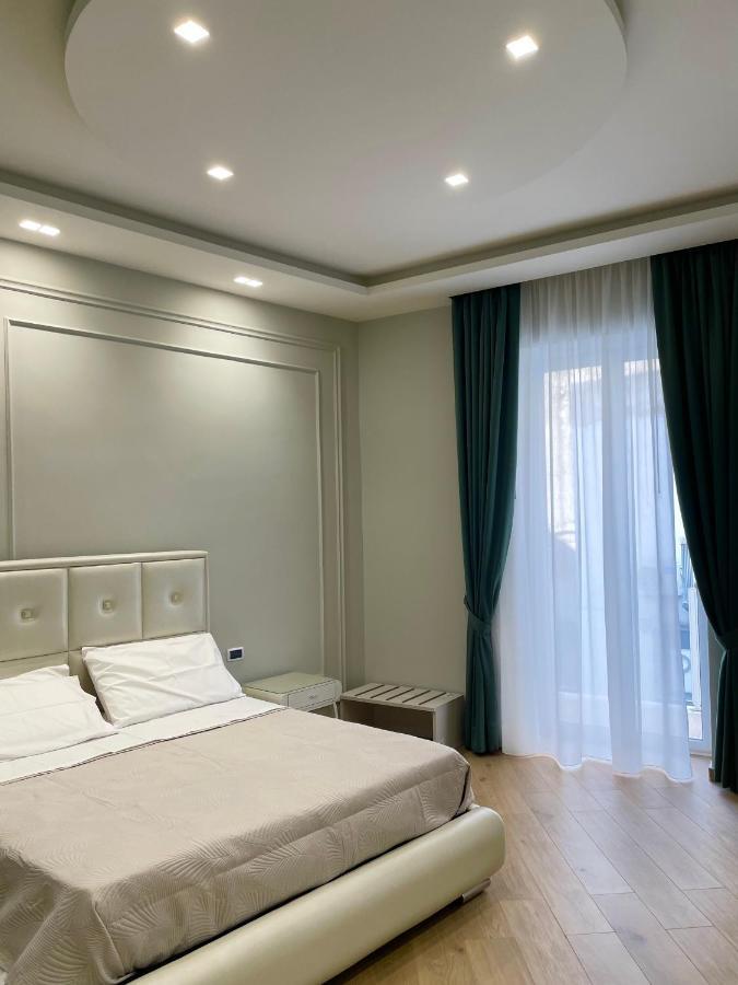 M&M Guest House Ерколано Екстериор снимка