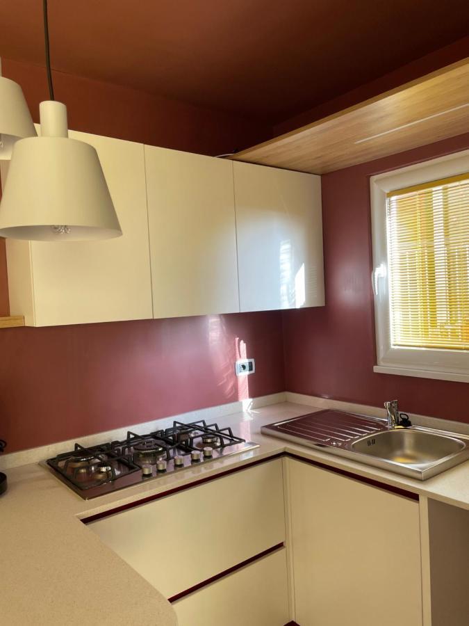M&M Guest House Ерколано Екстериор снимка